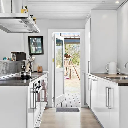2634-nexo-strandbyskoven-1 * Нексё
